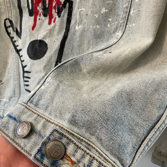 Zara Graffiti Art Oversized Distressed Denim Jacket - Picture 10 of 15